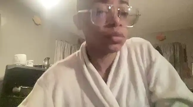 MommyConfident online show from February 16, 1:36 am