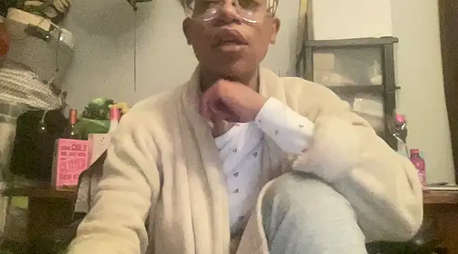 MommyConfident online show from February 17, 3:58 am