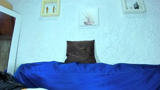 emiily s online show from March 14, 12:07 pm