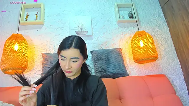 emiily s online show from September 15, 12:05 pm