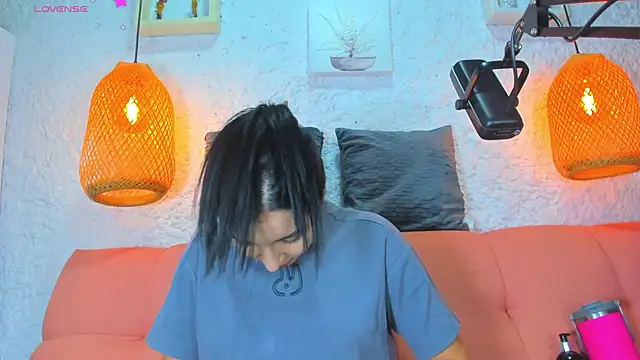 emiily s online show from September 25, 12:09 pm