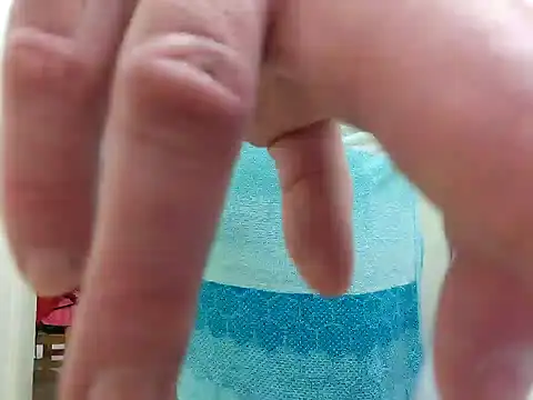 Snapshot of Fuckmyassg00d chatting on February 17, 8:36 pm Fuckmyassg00d online show from February 17, 8:36 pm