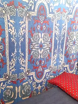 Snapshot of Burhade-- chatting on October 20, 8:59 am Burhade-- online show from October 20, 8:59 am