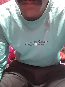 Snapshot of Burhade-- chatting on November 17, 9:31 pm Burhade-- online show from November 17, 9:31 pm