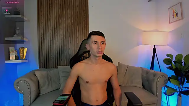 Jotastevensxx online show from September 22, 7:49 pm