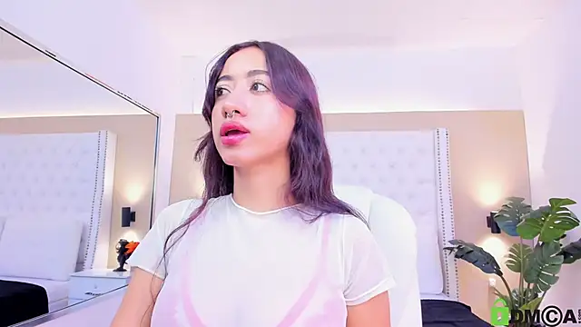 Snapshot of celeste_wayne chatting on November 10, 7:24 pm celeste wayne online show from November 10, 7:24 pm