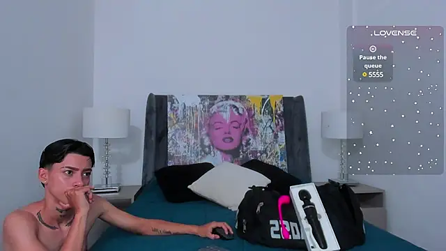 Snapshot of AmberAdams_ chatting on December 9, 4:26 pm AmberAdams online show from December 9, 4:26 pm