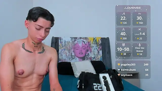 Snapshot of AmberAdams_ chatting on December 13, 1:15 am AmberAdams online show from December 13, 1:15 am