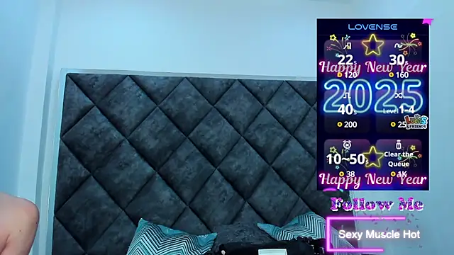 Snapshot of AmberAdams_ chatting on January 15, 5:15 pm AmberAdams online show from January 15, 5:15 pm