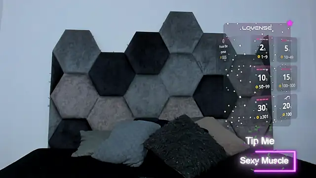 Snapshot of AmberAdams_ chatting on March 15, 2:23 pm AmberAdams online show from March 15, 2:23 pm