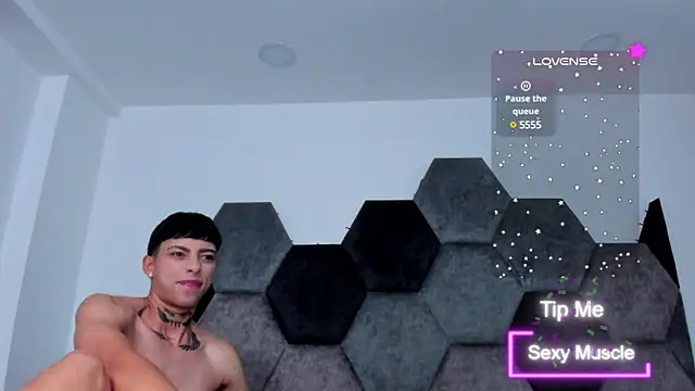 Snapshot of AmberAdams_ chatting on March 16, 2:33 pm AmberAdams online show from March 16, 2:33 pm