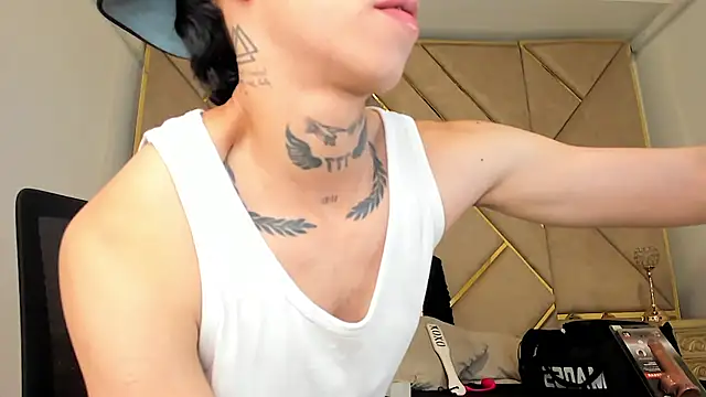 Snapshot of AmberAdams_ chatting on September 16, 4:52 pm AmberAdams online show from September 16, 4:52 pm