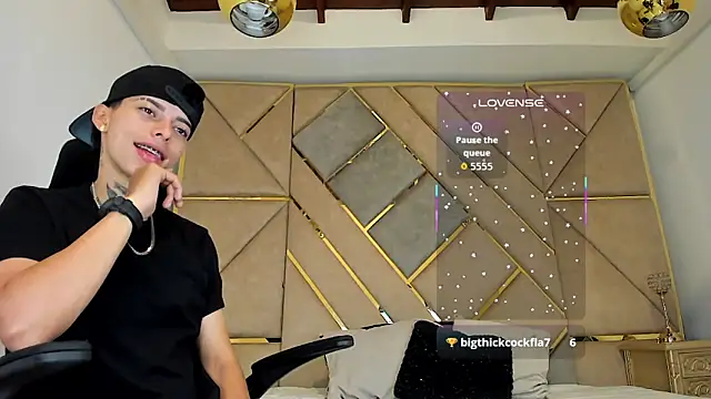 Snapshot of AmberAdams_ chatting on September 29, 3:17 pm AmberAdams online show from September 29, 3:17 pm