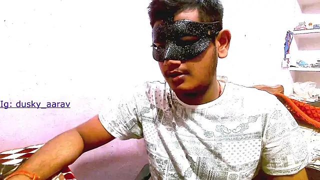 Snapshot of Dusky_Aarav chatting on November 24, 6:02 am Dusky Aarav online show from November 24, 6:02 am