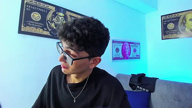 TylerWhite  online show from January 29, 6:54 am