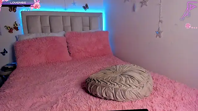 Snapshot of ms_afrodita_ chatting on September 21, 5:14 pm ms afrodita online show from September 21, 5:14 pm