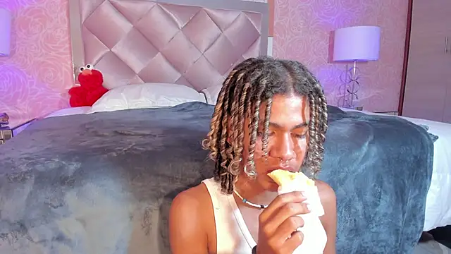 Maxim-Walker online show from March 7, 5:51 am