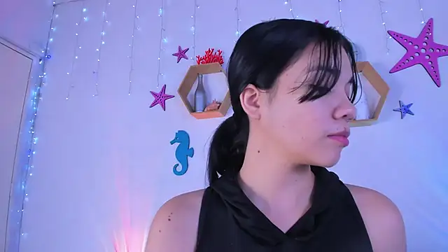 Emiily Parkerr online show from September 26, 3:21 am