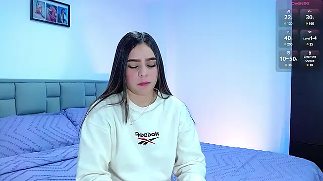 Snapshot of astrid-omega chatting on March 7, 9:48 pm astrid-omega online show from March 7, 9:48 pm