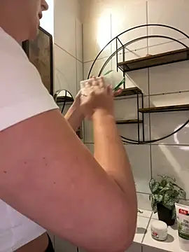 Off  Melonenmandy online show from November 25, 3:56 pm