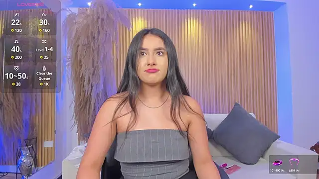 paulina sweett  online show from February 4, 12:22 pm