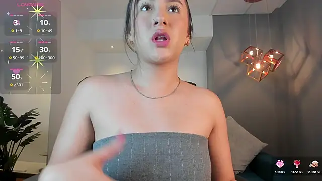 paulina sweett  online show from March 2, 12:43 pm