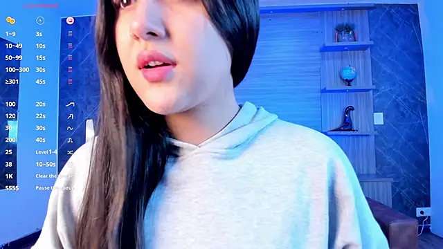 paulina sweett  online show from October 14, 12:17 pm