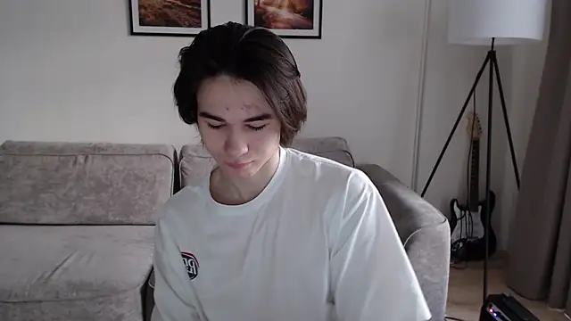 MarkusDean online show from February 12, 8:27 am