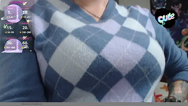 Snapshot of LuisaFernanda170823 chatting on March 12, 11:54 pm LuisaFernanda170823 online show from March 12, 11:54 pm