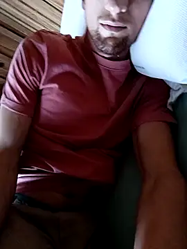 Snapshot of Kaue007 chatting on December 4, 9:01 pm Kaue007 online show from December 4, 9:01 pm