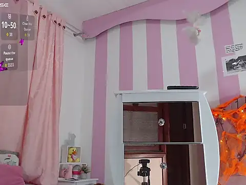 zaleya mateus online show from October 18, 11:00 am