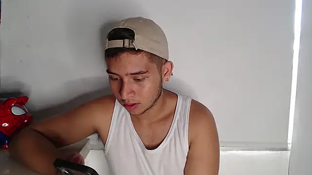 harold 18  online show from December 1, 5:40 pm