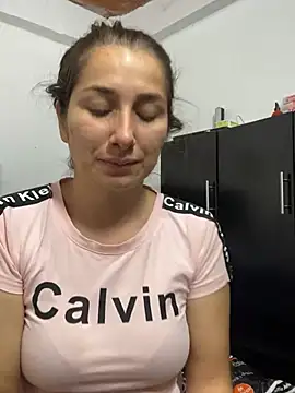 Snapshot of Iris_love18 chatting on March 2, 3:05 pm Iris love18 online show from March 2, 3:05 pm