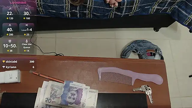 Snapshot of Iris_love18 chatting on March 14, 7:34 pm Iris love18 online show from March 14, 7:34 pm