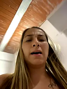 Snapshot of Iris_love18 chatting on September 17, 12:51 pm Iris love18 online show from September 17, 12:51 pm