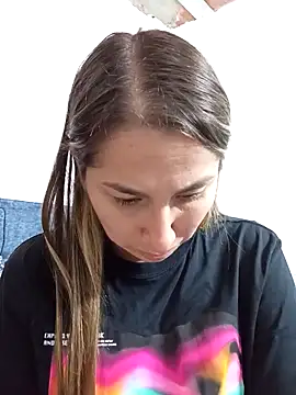 Snapshot of Iris_love18 chatting on October 12, 5:12 pm Iris love18 online show from October 12, 5:12 pm