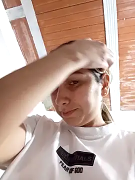 Snapshot of Iris_love18 chatting on November 7, 4:40 pm Iris love18 online show from November 7, 4:40 pm