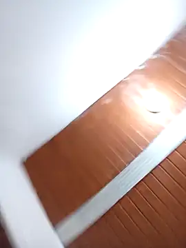 Snapshot of Iris_love18 chatting on November 27, 3:03 pm Iris love18 online show from November 27, 3:03 pm