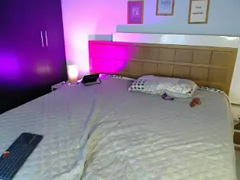 Snapshot of ShanonLe chatting on March 21, 10:50 pm ShanonLe online show from March 21, 10:50 pm