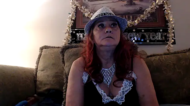 LexxiLeeds online show from January 1, 11:51 pm