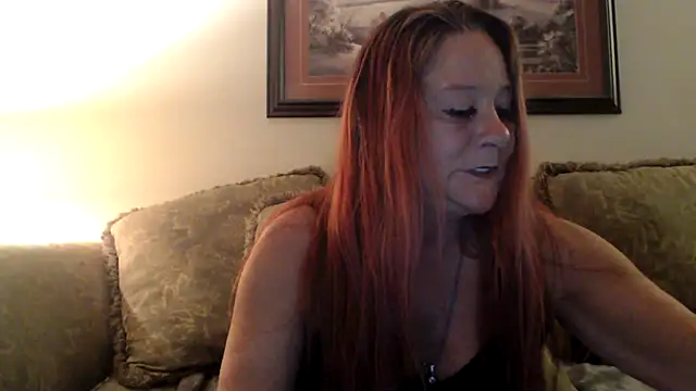 LexxiLeeds online show from January 29, 12:12 am