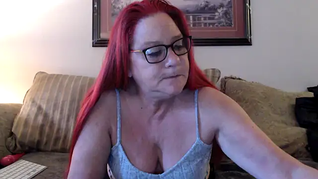 LexxiLeeds online show from March 15, 10:44 pm