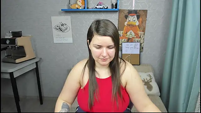 Snapshot of LineraPitts chatting on March 18, 1:42 pm LineraPitts online show from March 18, 1:42 pm