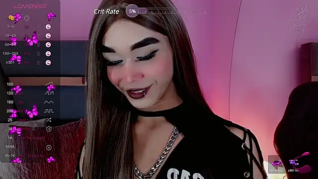 Snapshot of kimMaddiee chatting on December 2, 12:19 am kimMaddiee online show from December 2, 12:19 am