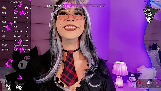 Snapshot of kimMaddiee chatting on November 9, 9:02 pm kimMaddiee online show from November 9, 9:02 pm