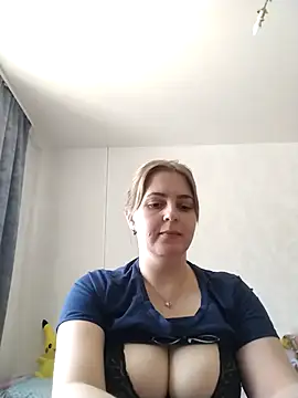 Lady nice cat online show from March 7, 4:35 am