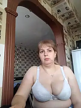 Lady nice cat online show from September 24, 2:26 am