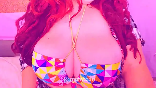 Snapshot of SecrettBela chatting on December 22, 7:11 am SecrettBela online show from December 22, 7:11 am