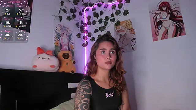 Snapshot of Violette-Ramirez01 chatting on December 10, 10:05 pm Violette-Ramirez01 online show from December 10, 10:05 pm