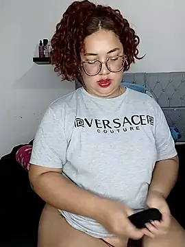 Snapshot of Day_Uzumaki chatting on September 30, 4:39 am Day Uzumaki online show from September 30, 4:39 am